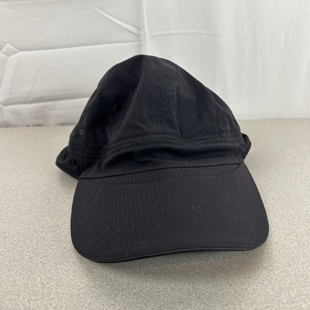 Lululemon Hat Cap Strap Back‎ Womens Athletic Performance Lightweight Panel